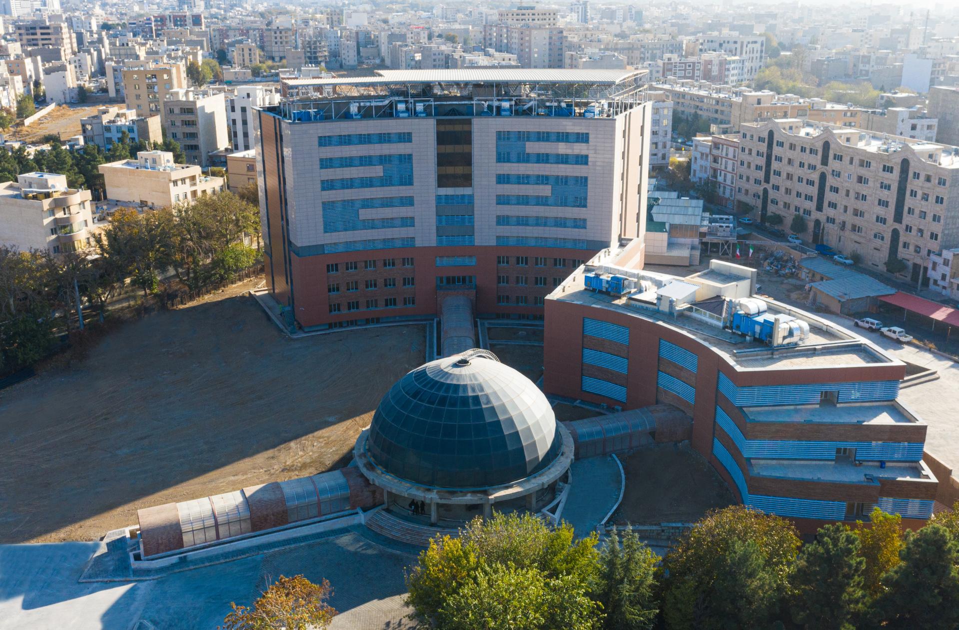 مرکز نوآوری آیکونات